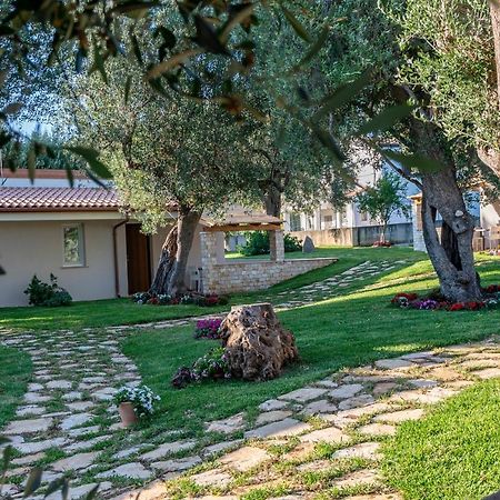 Il Mirto Residence Marina di Camerota Bagian luar foto